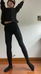 少妇脱衣热舞
