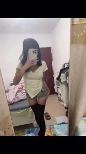 少妇自拍露逼