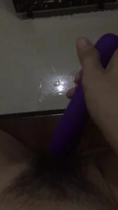 丰臀肥乳炮友对镜自慰