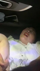 车震超市上班的熟女老公刚睡就偷偷跑出来