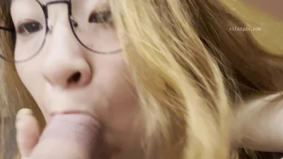 眼镜妹妹的第一视角